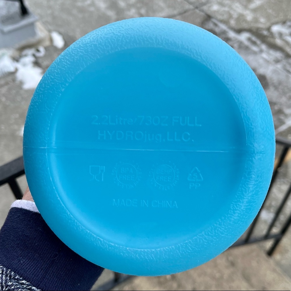 NWOT Hydrojug Limited Edition Sky Blue - Picture 4 of 5